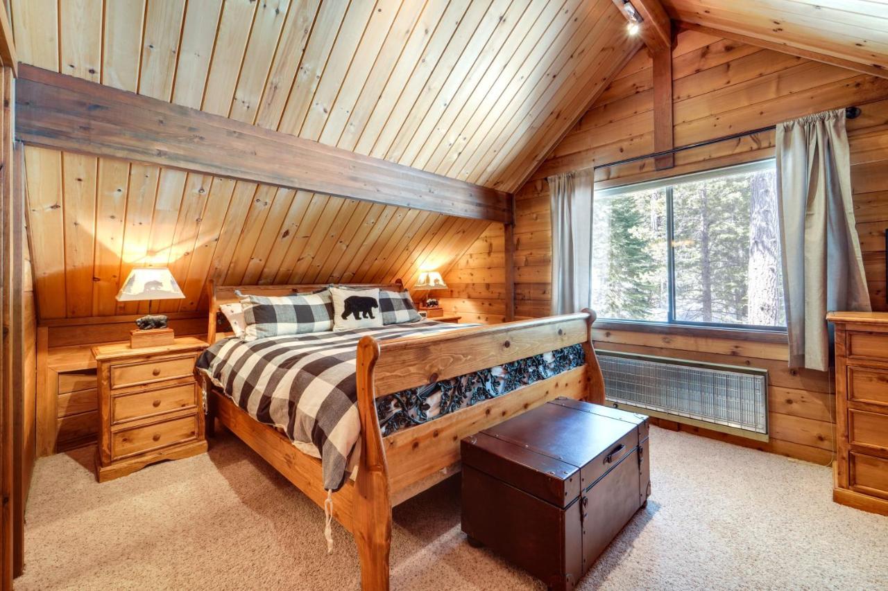 One Moose Lodge Tahoe Donner Vacation Rental! Траки Экстерьер фото