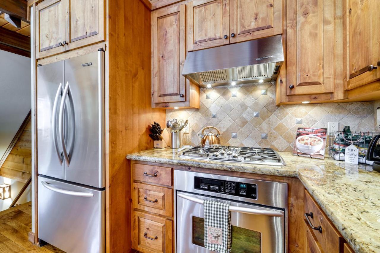One Moose Lodge Tahoe Donner Vacation Rental! Траки Экстерьер фото